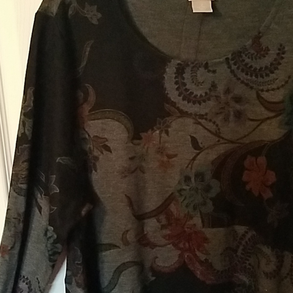 Chico's lightweight sweater